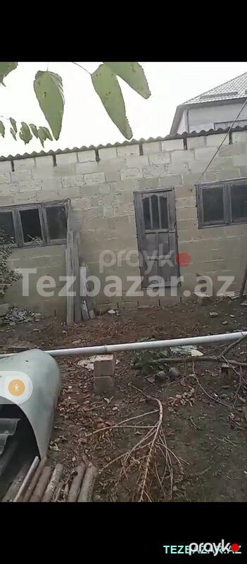 Quba rayonu aeroport ərazisində 4 sotda yarım tikili ev — Ev, villa, Quba (4)