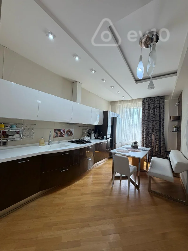 5 otaqlı mənzil, 202 m², Nəcəfqulu Rəfiyev — Mənzil, Bakı (8)