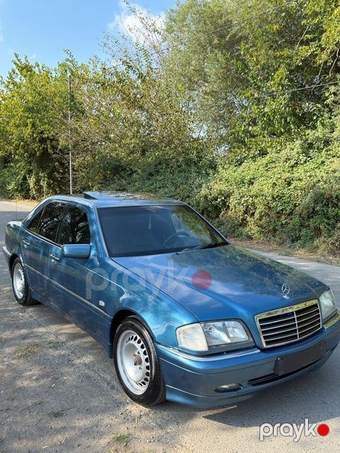 Mercedes C 240, 2.4 L, 1997 il, 320 000 km — Salyan