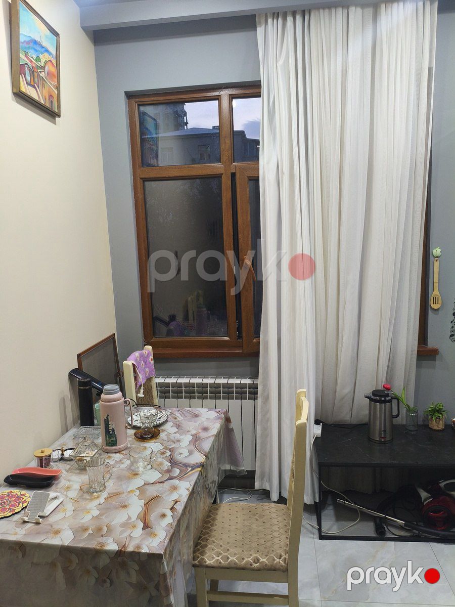 Satılır 2 otaqlı köhnə tikili 45 m² — Mənzil, Bakı (12)