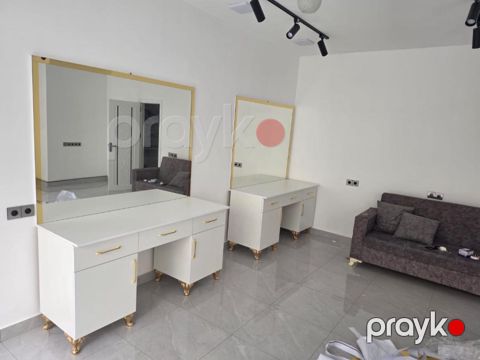 Salon masası — Bakı