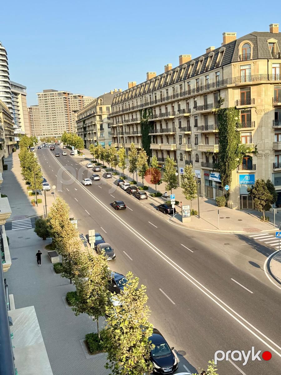 Satılır 5 otaqlı yeni tikili 212 m² — Mənzil, Bakı (2)