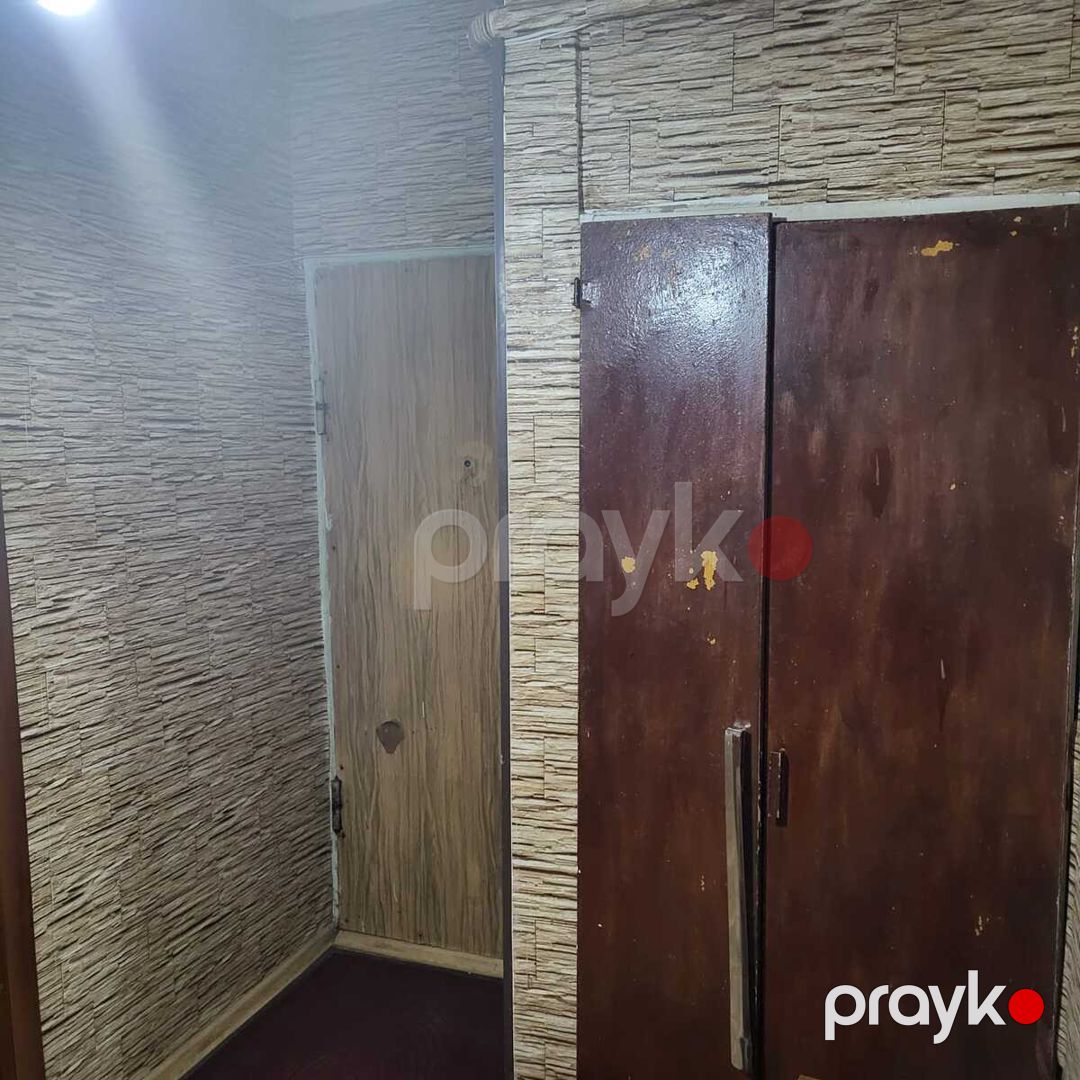 Satılır 4 otaqlı köhnə tikili 100 m² — Mənzil, Bakı (9)