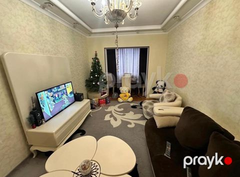 Satılır 3 otaqlı köhnə tikili 90 m² — Bakı