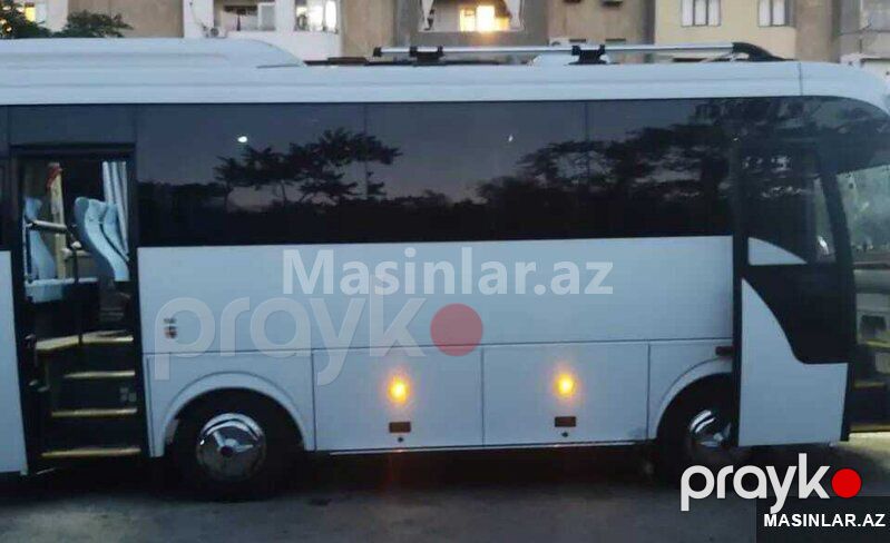 Isuzu isuzi, 2018 il — Minik avtomobili icarəsi, Bakı (5)