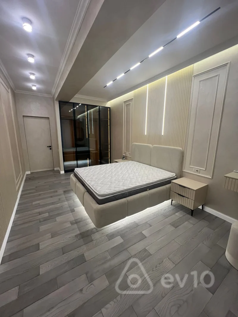 3 otaqlı mənzil, 130 m², N.Əliyev küç. — kirayə — Mənzil, Bakı (7)