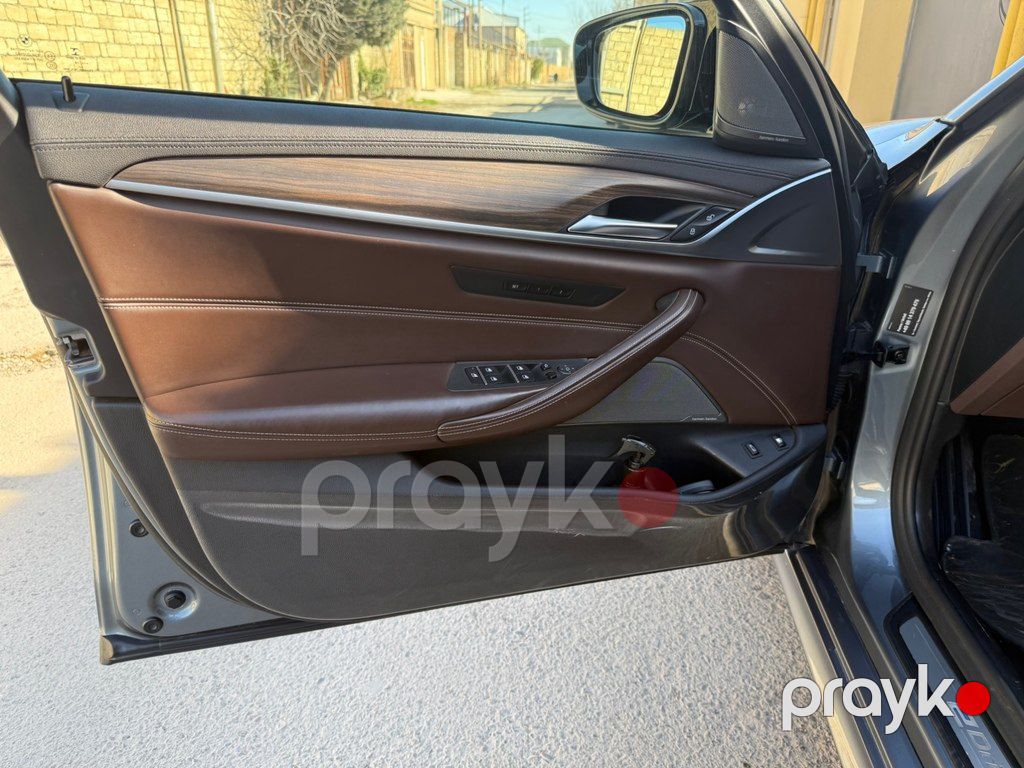 BMW 530e, 2.0 L, 12 kWh, 2019 il, 165 000 km — Avtomobillər, Bakı (8)