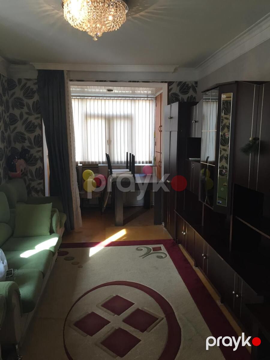 Satılır 2 otaqlı köhnə tikili 50 m² — Mənzil, Bakı (2)