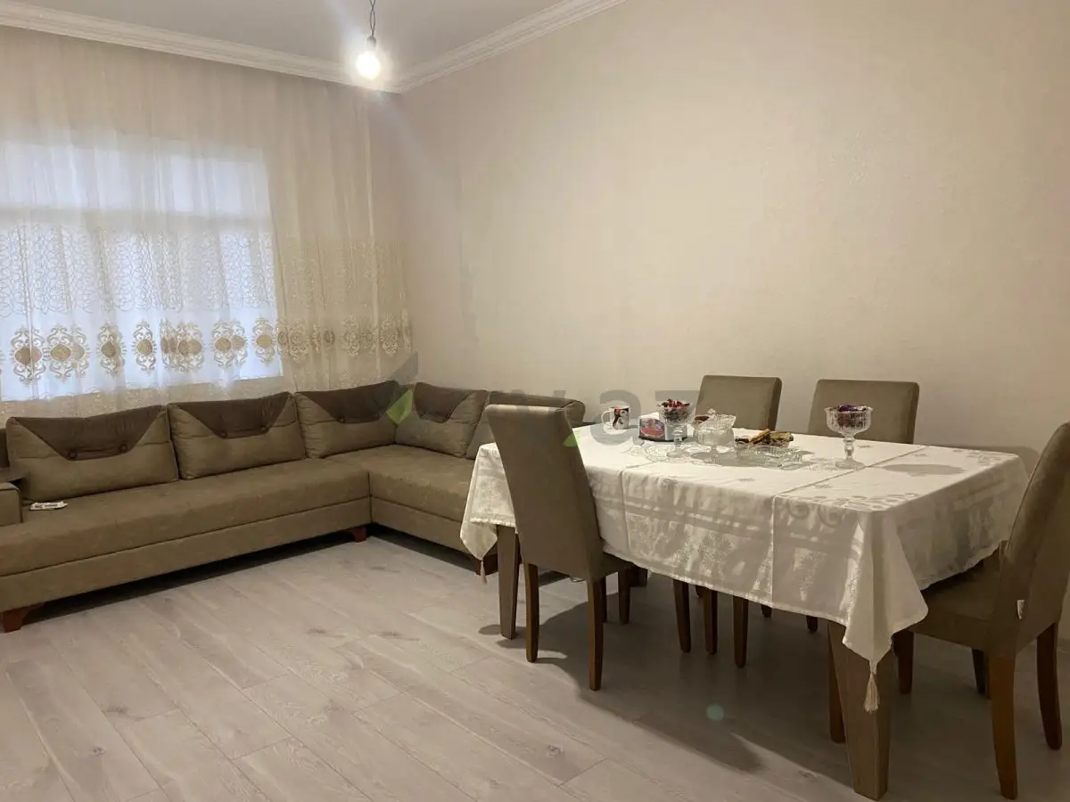 4 otaqlı mənzil Köhnə tikili Satılır, Qaraçuxur qəs., Suraxanı, Bakı — Bakı