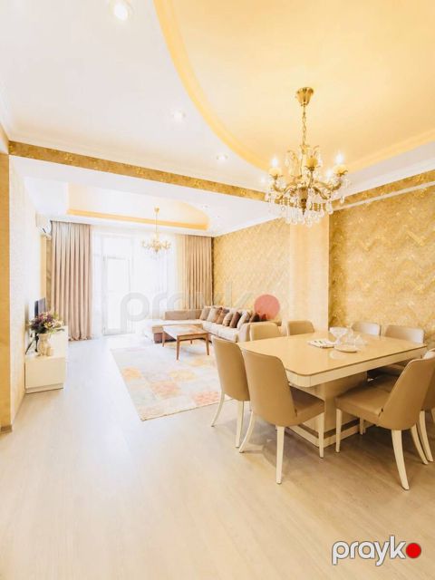 Satılır 4 otaqlı yeni tikili 170 m² — Bakı