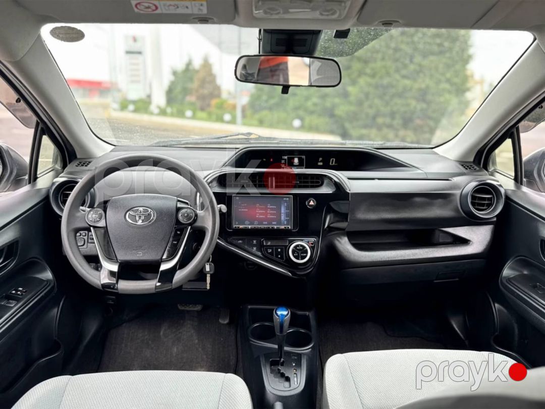 Toyota Aqua, 2016 il — Avtomobillər, Bakı (3)