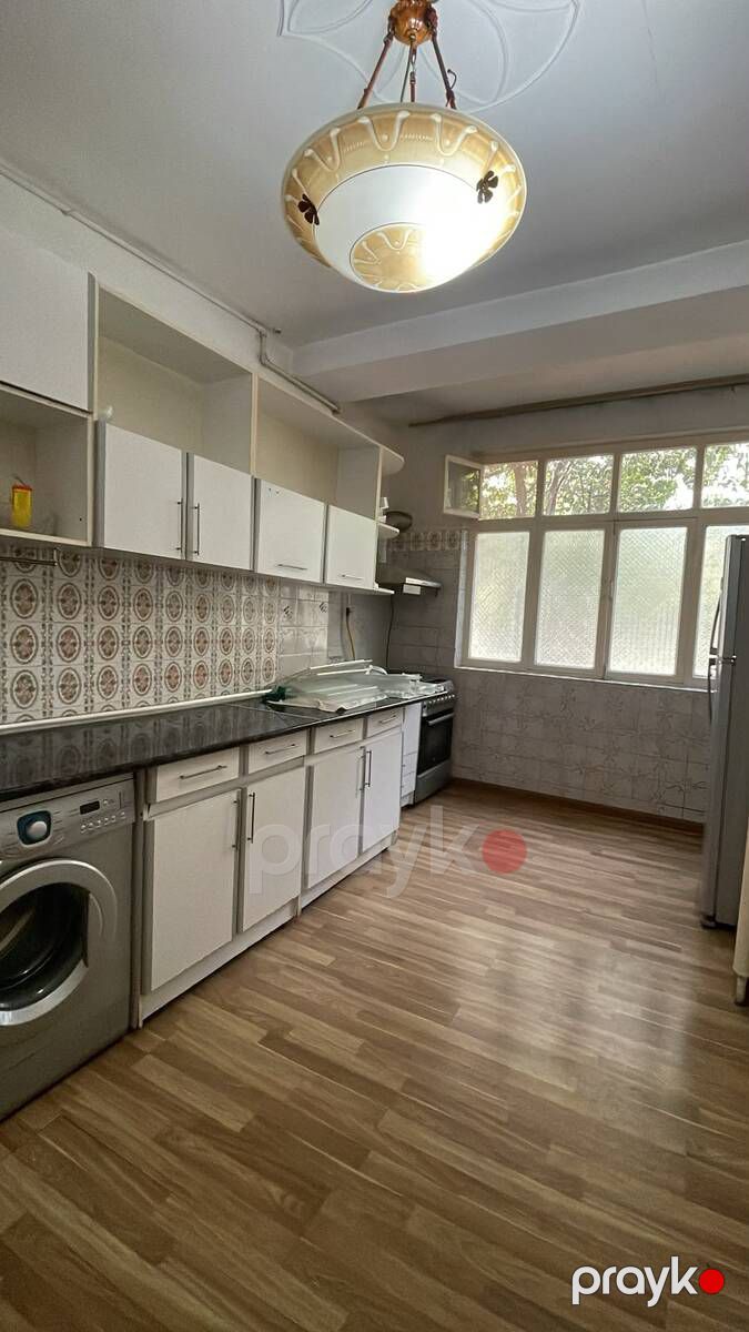 İcarəyə verilir 3 otaqlı köhnə tikili 93 m² — Mənzil, Bakı (9)