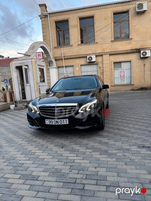 Mercedes E 350, 3.0 L, 2015 il, 278 000 km — Bakı