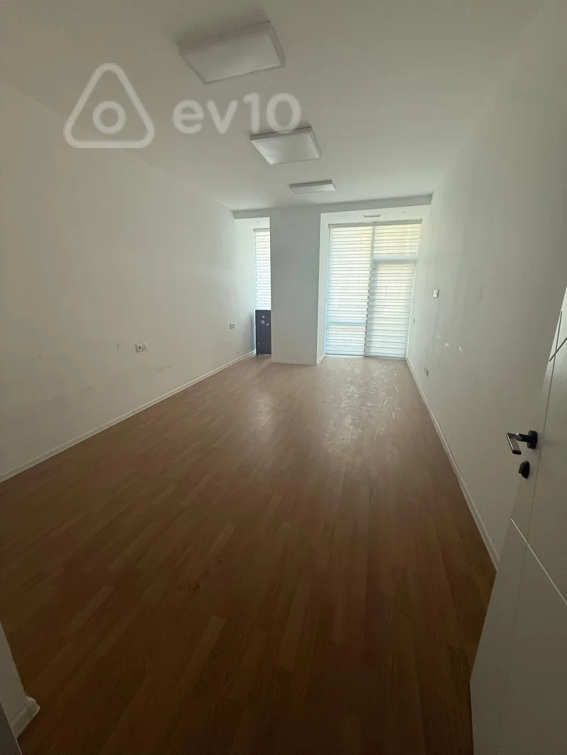 4 otaqlı mənzil, 213 m², İsmayıl Qutqaşınlı Küçəsi — Mənzil, Bakı (5)