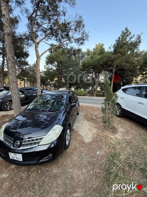Nissan Tiida, 1.5 L, 2011 il, 167 000 km — Bakı