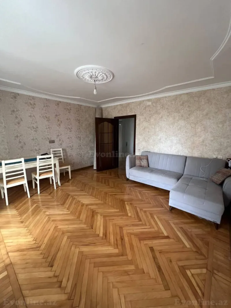 Kirayə verilir 3 otaqlı Mənzil Köhnə tikili 80 m² Bakı, Yasamal r., 20 Yanvar m — Bakı