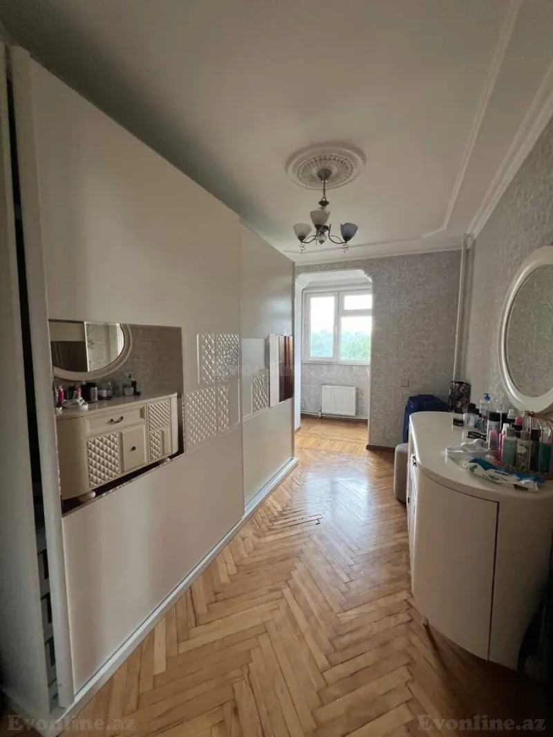 Kirayə verilir 3 otaqlı Mənzil Köhnə tikili 70 m² Bakı, Nəsimi r., 20 Yanvar m — Bakı