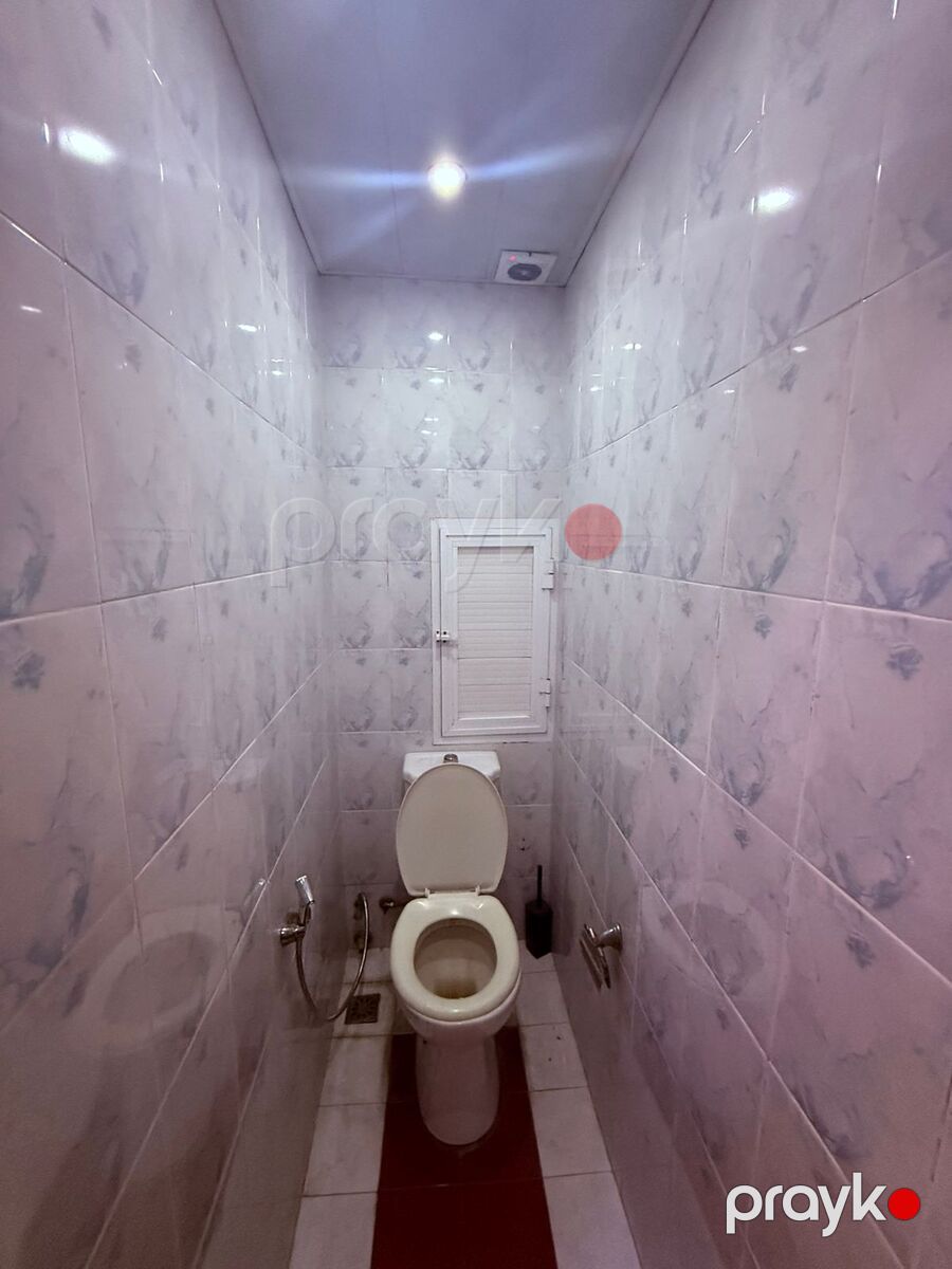 Satılır 4 otaqlı köhnə tikili 110 m² — Mənzil, Bakı (11)