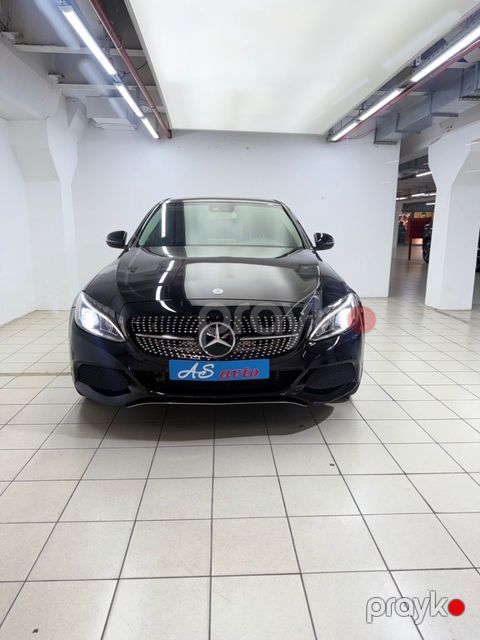 Mercedes C 300 e, 2.0 L, 25.4 kWh, 2018 il, 101 000 km — Bakı