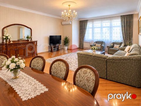 Satılır 4 otaqlı yeni tikili 170 m² — Bakı