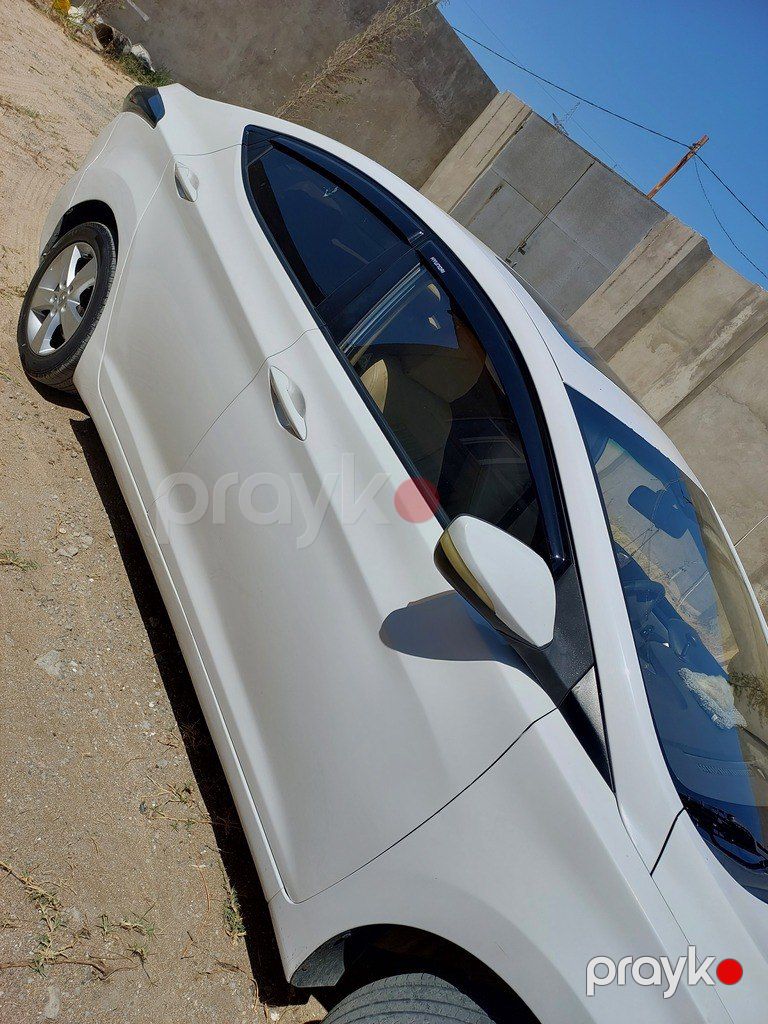 Hyundai Elantra, 1.8 L, 2012 il, 250 000 km — Avtomobillər, Bakı (2)