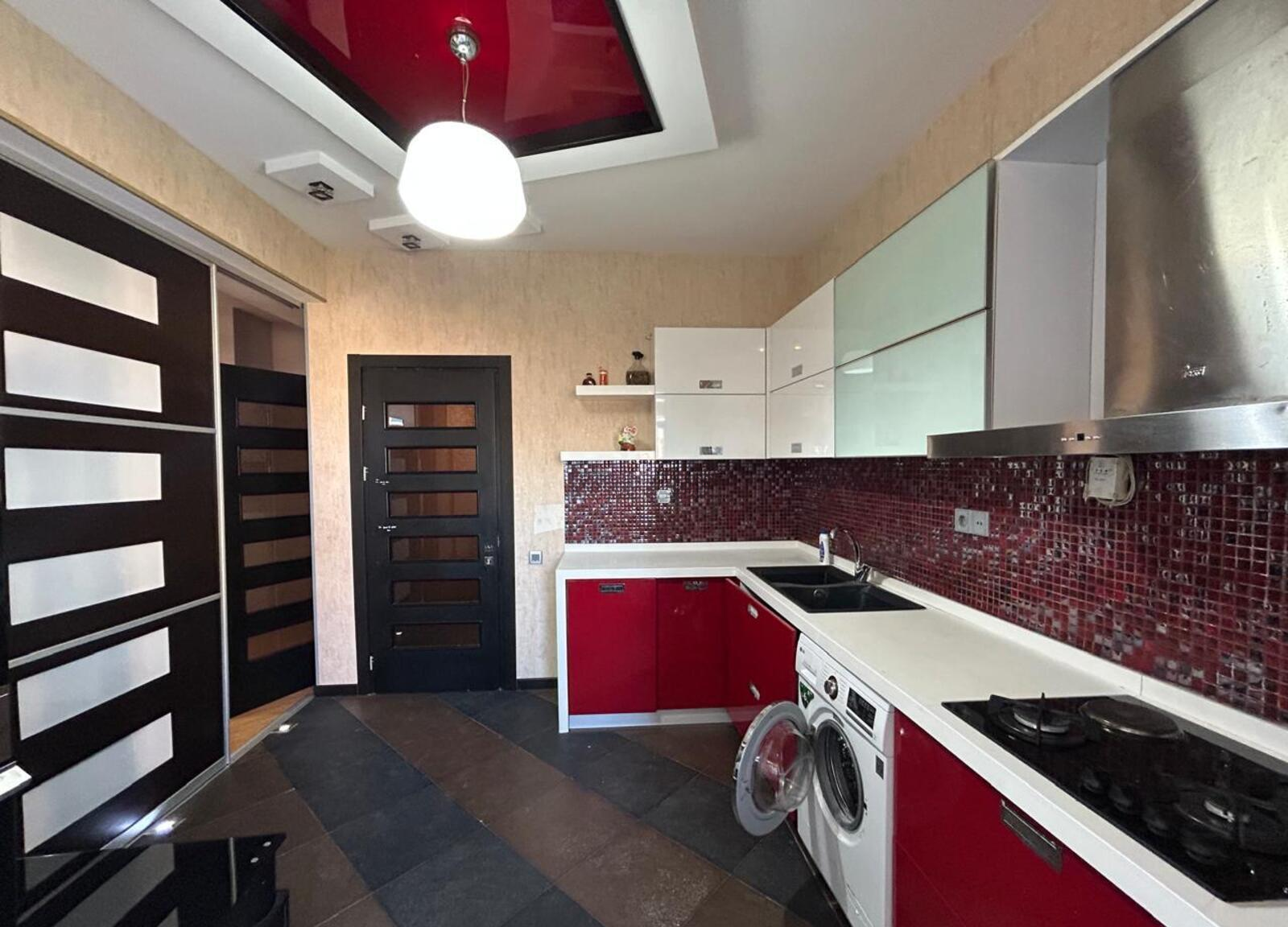 3 otaqlı mənzil 95 m² satılır — Mənzil, Bakı (6)