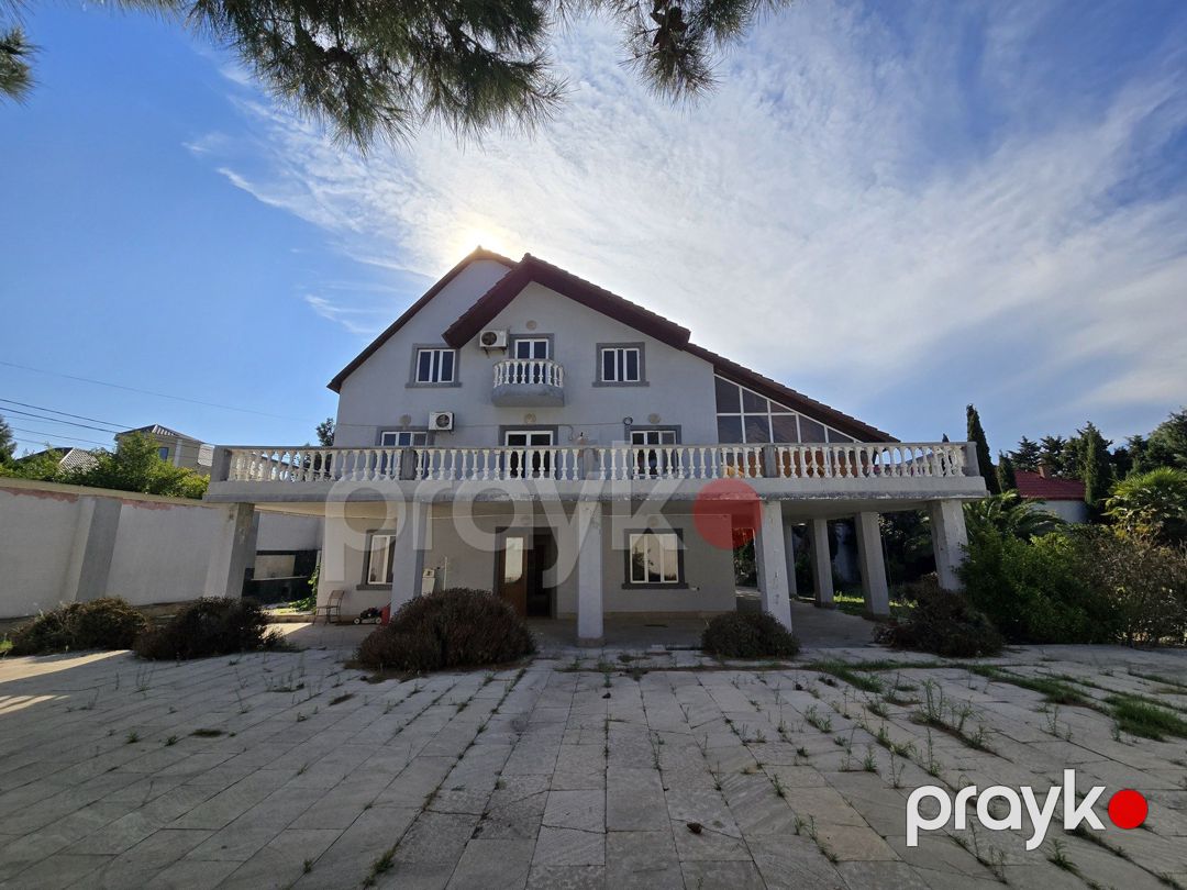 Satılır 4 otaqlı həyət evi/bağ evi 400 m² — Ev, villa, Bakı (5)