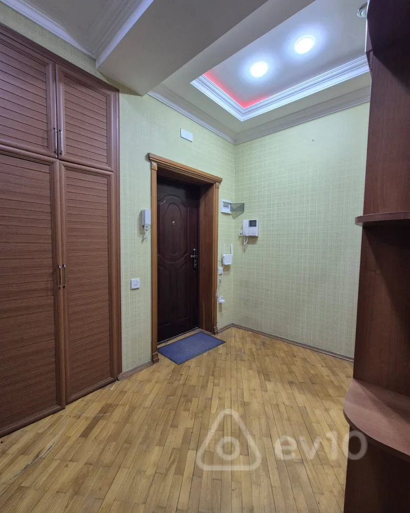 2 otaqlı mənzil, 90 m², Məhəmməd Xiyabani — Mənzil, Bakı (6)