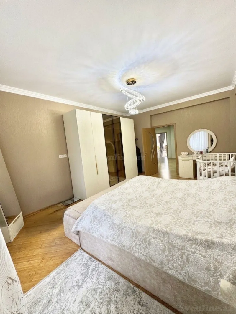 Satılır 2 otaqlı Mənzil Yeni tikili 100 m² Bakı, Nizami r., Xalqlar Dostluğu m., 8-ci kilometr — Mənzil, Bakı (5)