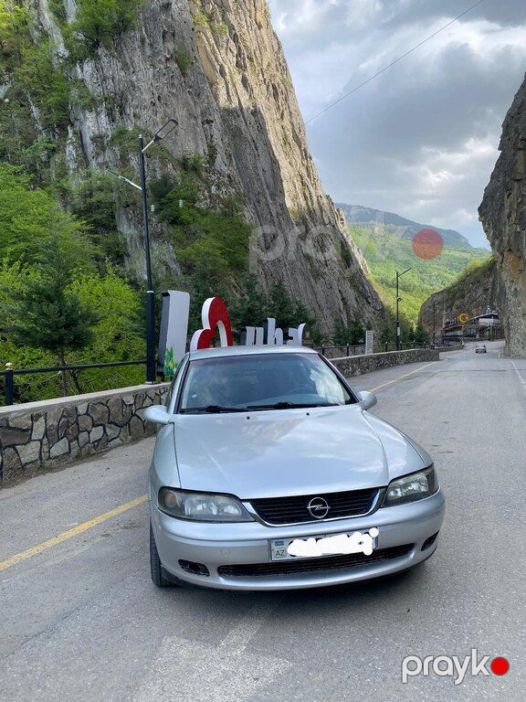 Opel Vectra, 1.8 L, 1996 il, 240 000 km — Avtomobillər, Quba (2)