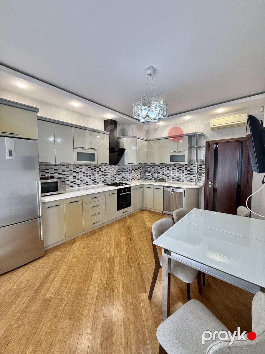 İcarəyə verilir 3 otaqlı yeni tikili 130 m² — Mənzil, Bakı (12)