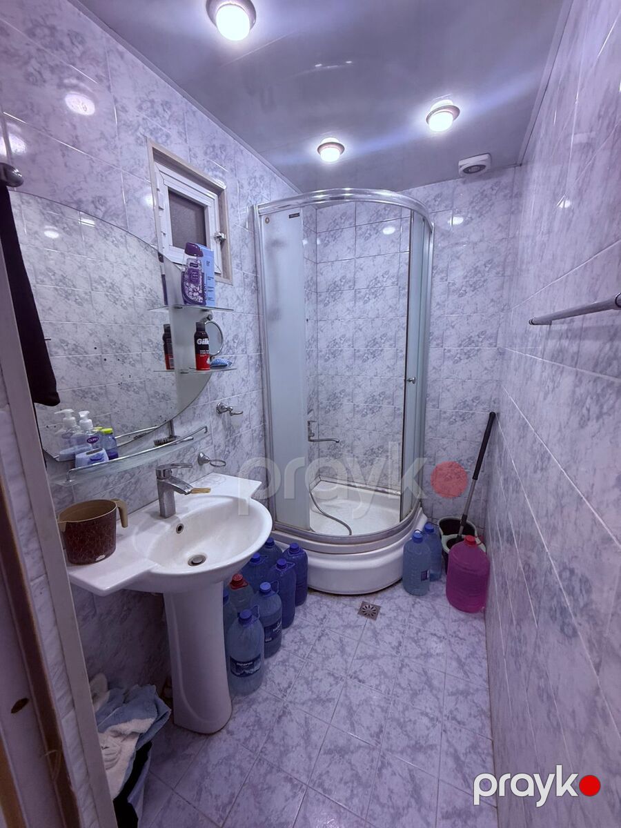 Satılır 4 otaqlı köhnə tikili 110 m² — Mənzil, Bakı (12)