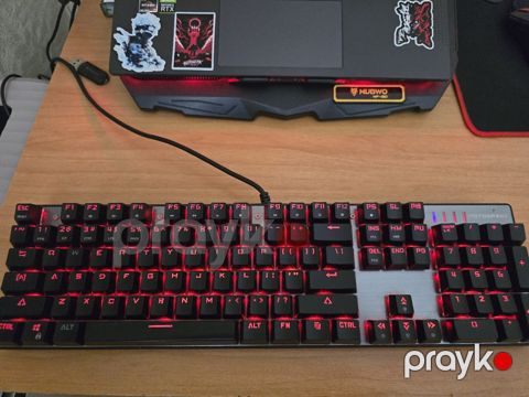 Motospeed CK104 klaviaturası — Gəncə