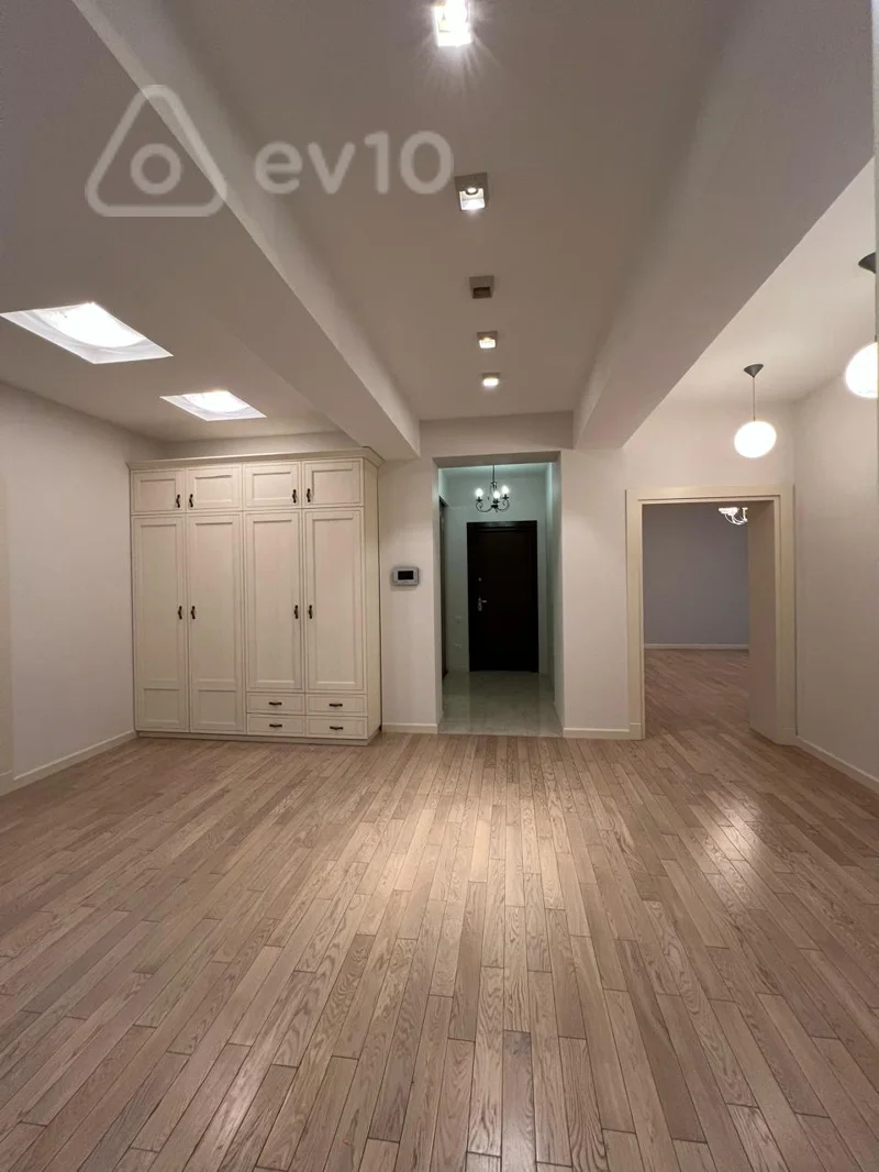 4 otaqlı mənzil, 200 m², Həsən Bəy Zərdabi — Mənzil, Bakı (9)