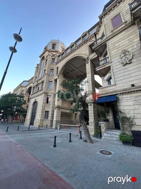 3-otaqlı mənzil, Sahil m., 95 m² — Bakı