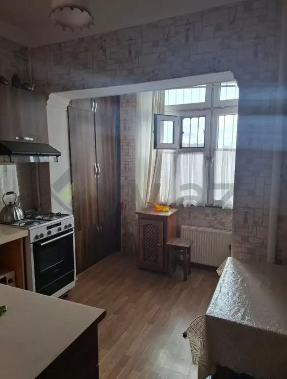 4 otaqlı mənzil Köhnə tikili Satılır, 8-ci mikrorayon, Binəqədi, Bakı — Mənzil, Bakı (5)