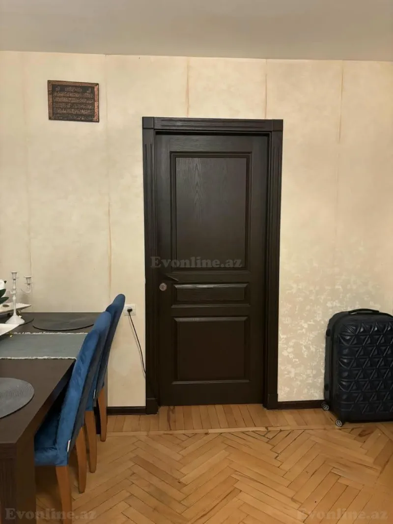 Satılır 2 otaqlı Mənzil Köhnə tikili 50 m² Bakı, Yasamal r., İnşaatçılar m — Mənzil, Bakı (4)