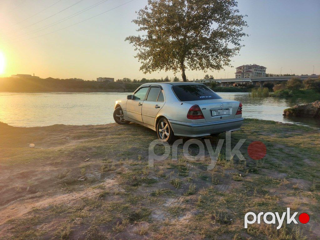 Mercedes C 200, 2.0 L, 1995 il, 240 000 km — Avtomobillər, Sumqayıt (7)