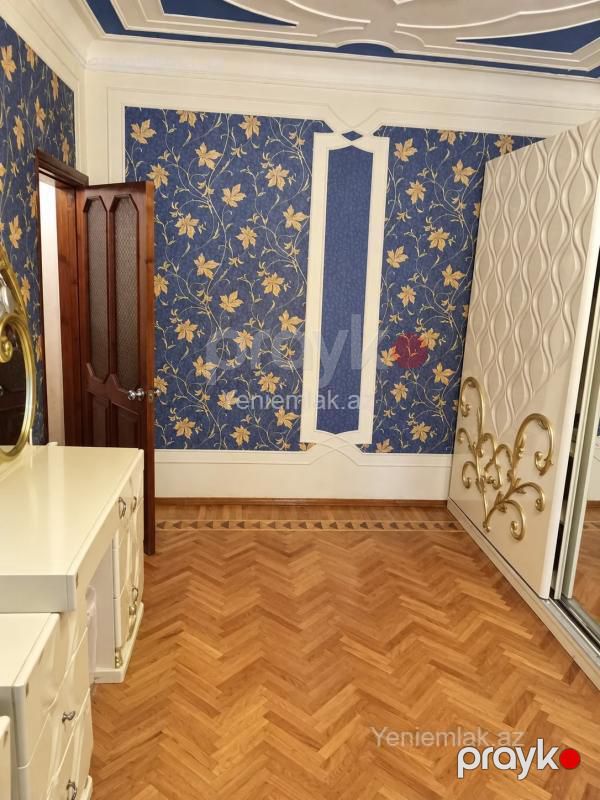Satılır 5 otaqlı Bina evi menzil (Köhnə tikili), 128 m², Nizami rayonu — Mənzil, Bakı (2)