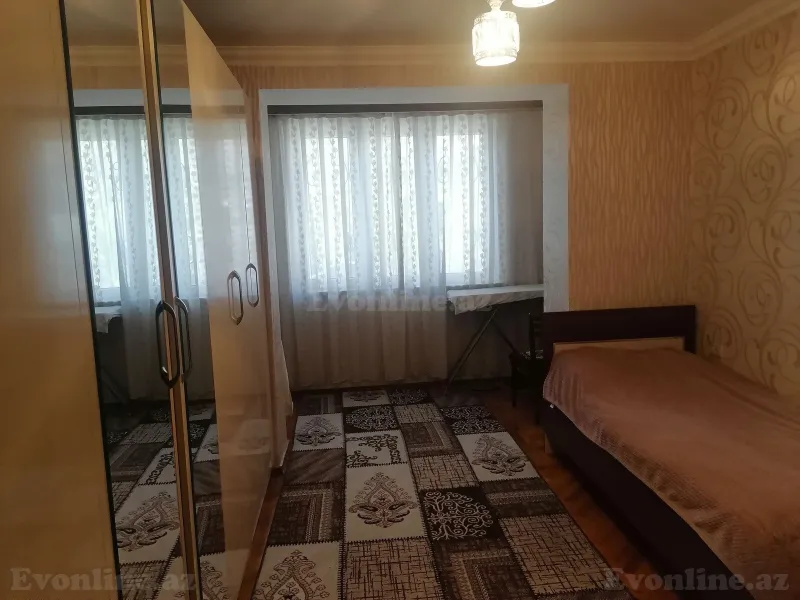 Satılır 3 otaqlı Mənzil Köhnə tikili 75 m² Bakı, Yasamal r., Elmlər Akademiyası m — Mənzil, Bakı (3)