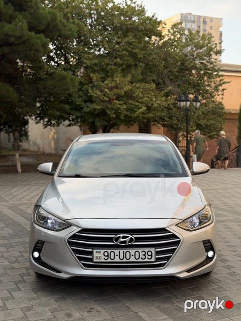 Hyundai Avante, 1.6 L, 2016 il, 300 000 km — Sumqayıt