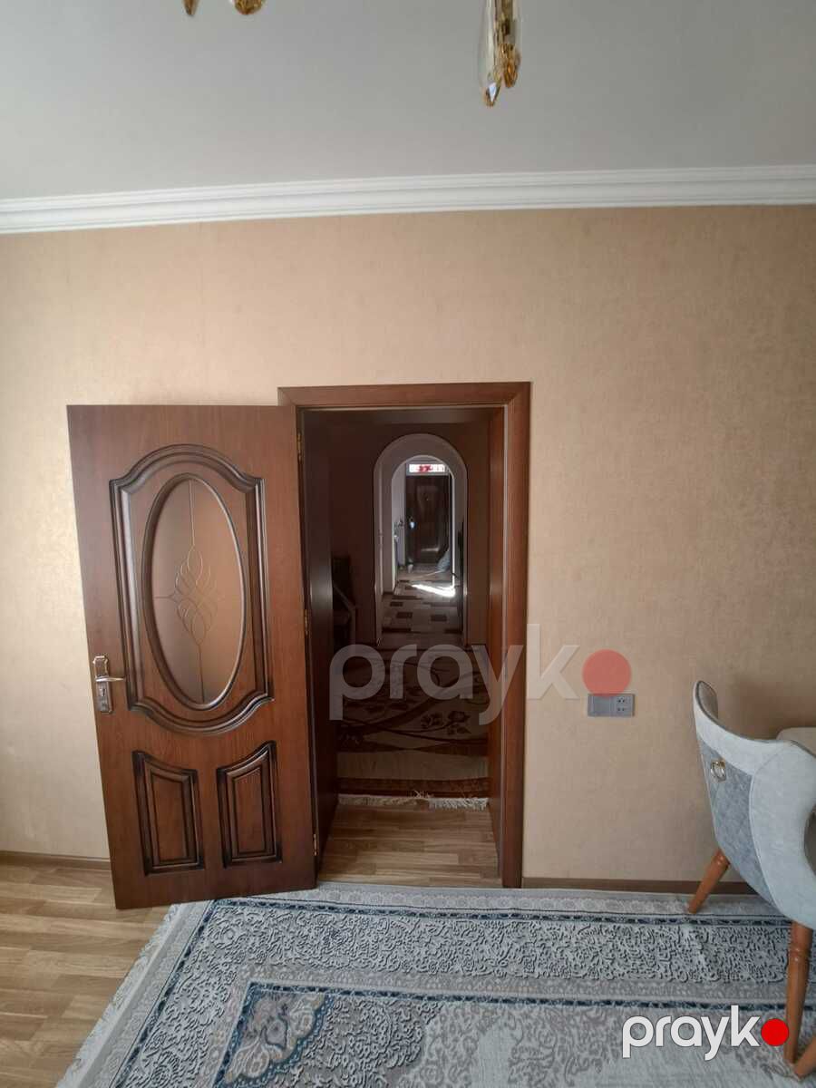 Həyət evi, Bakıxanov qəs — Ev, villa, Bakı (12)