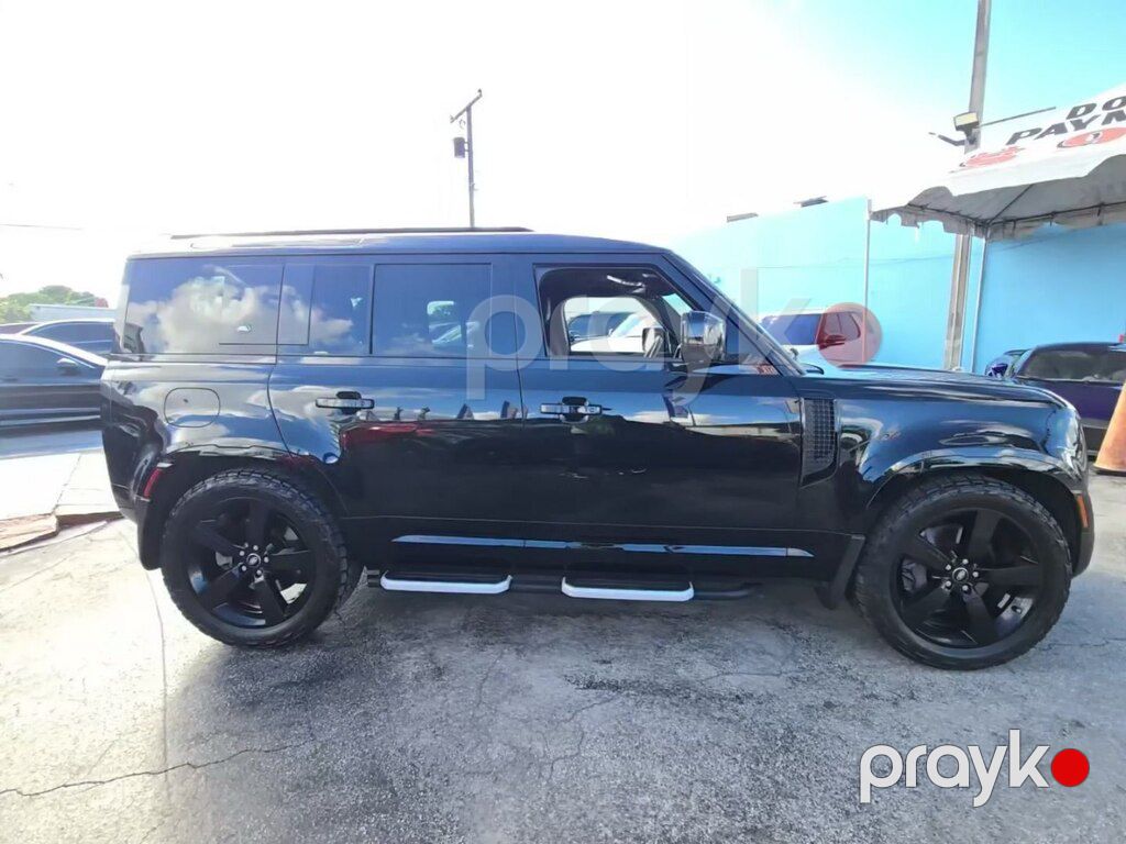 Land Rover Defender, 3.0 L, 2023 il, 73 811 km — Avtomobillər (4)