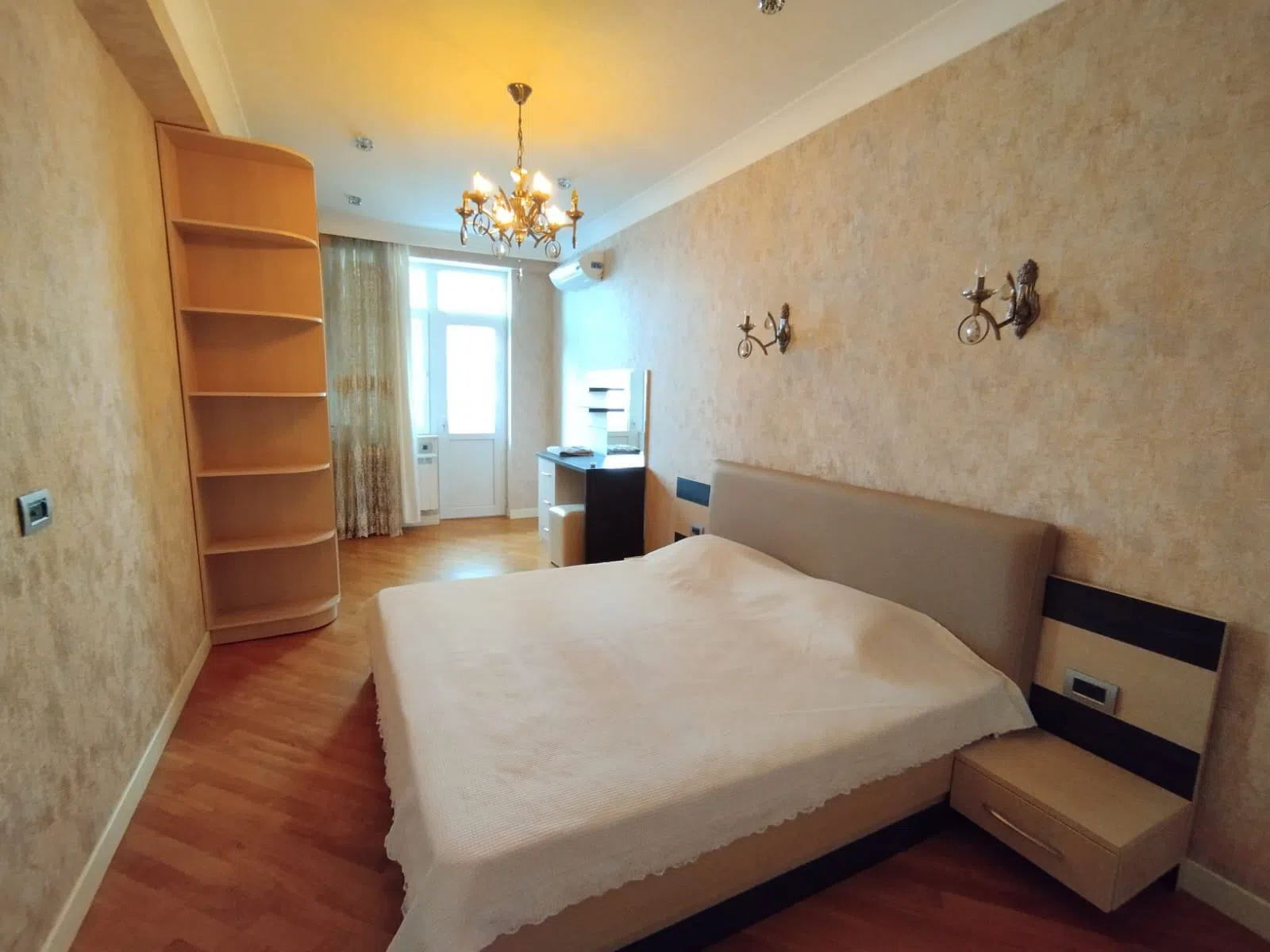 3 otaqlı mənzil 170 m² kirayə verilir — Mənzil, Bakı (6)
