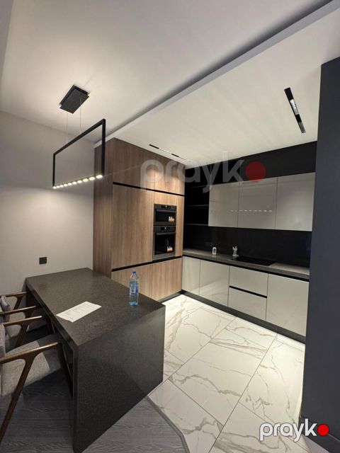 İcarəyə verilir 3 otaqlı yeni tikili 130 m² — Bakı