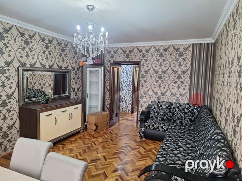 Satılır 3 otaqlı köhnə tikili 75 m² — Bakı