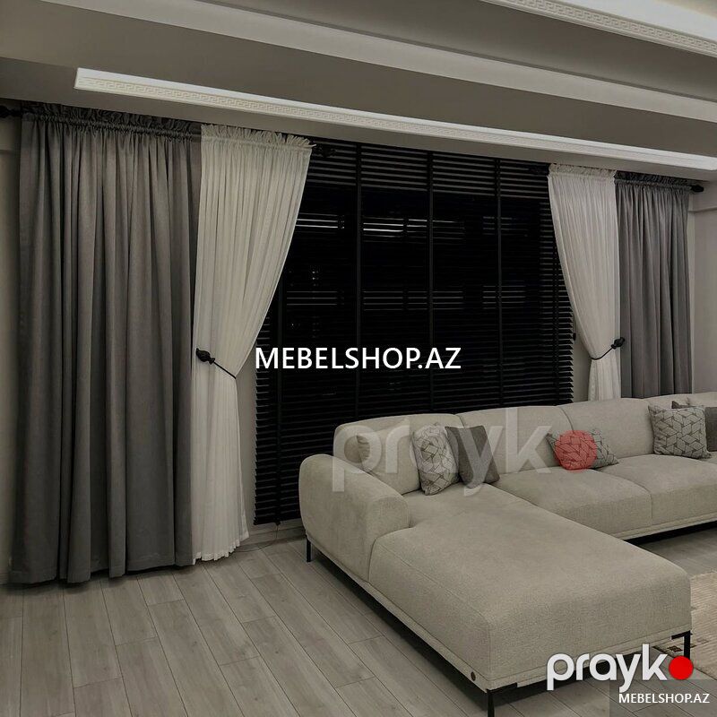 Taxta jalüz — Pəncərələr, qapılar, balkonlar, Bakı (2)
