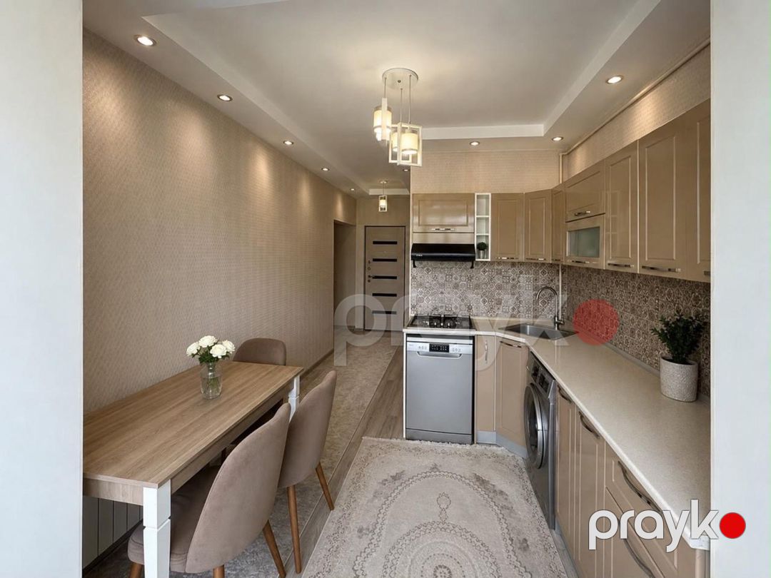 Satılır 2 otaqlı köhnə tikili 65 m² — Mənzil, Bakı (2)