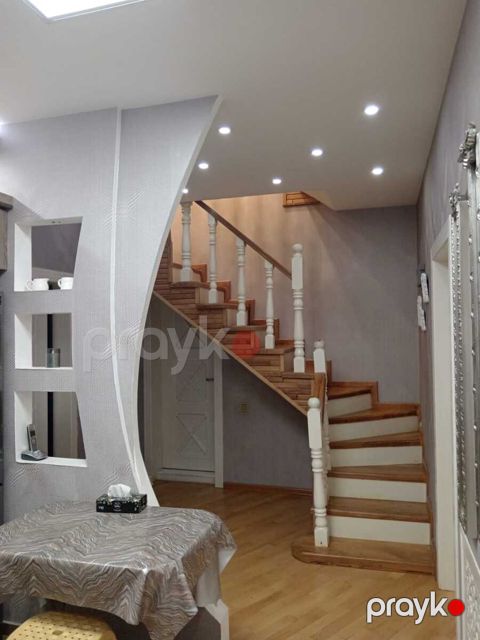 Satılır 3 otaqlı yeni tikili 130 m² — Bakı