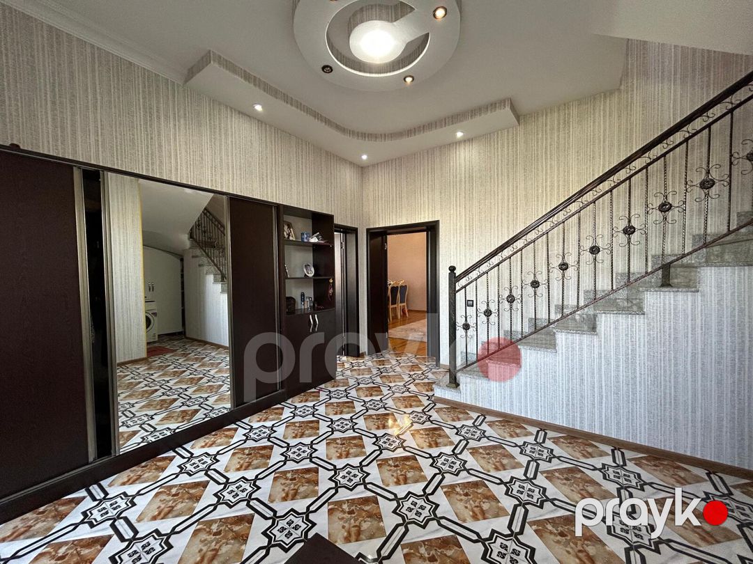 Satılır 5 otaqlı həyət evi/bağ evi 250 m² — Ev, villa, Bakı (8)